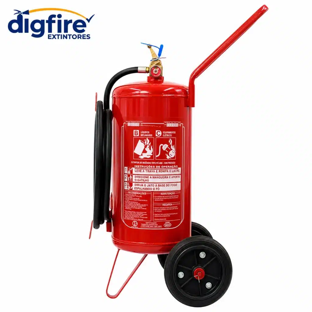 Extintor Carreta PQS 20 Kg em fundo branco